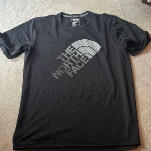 Men The North Face T Shirt Medium